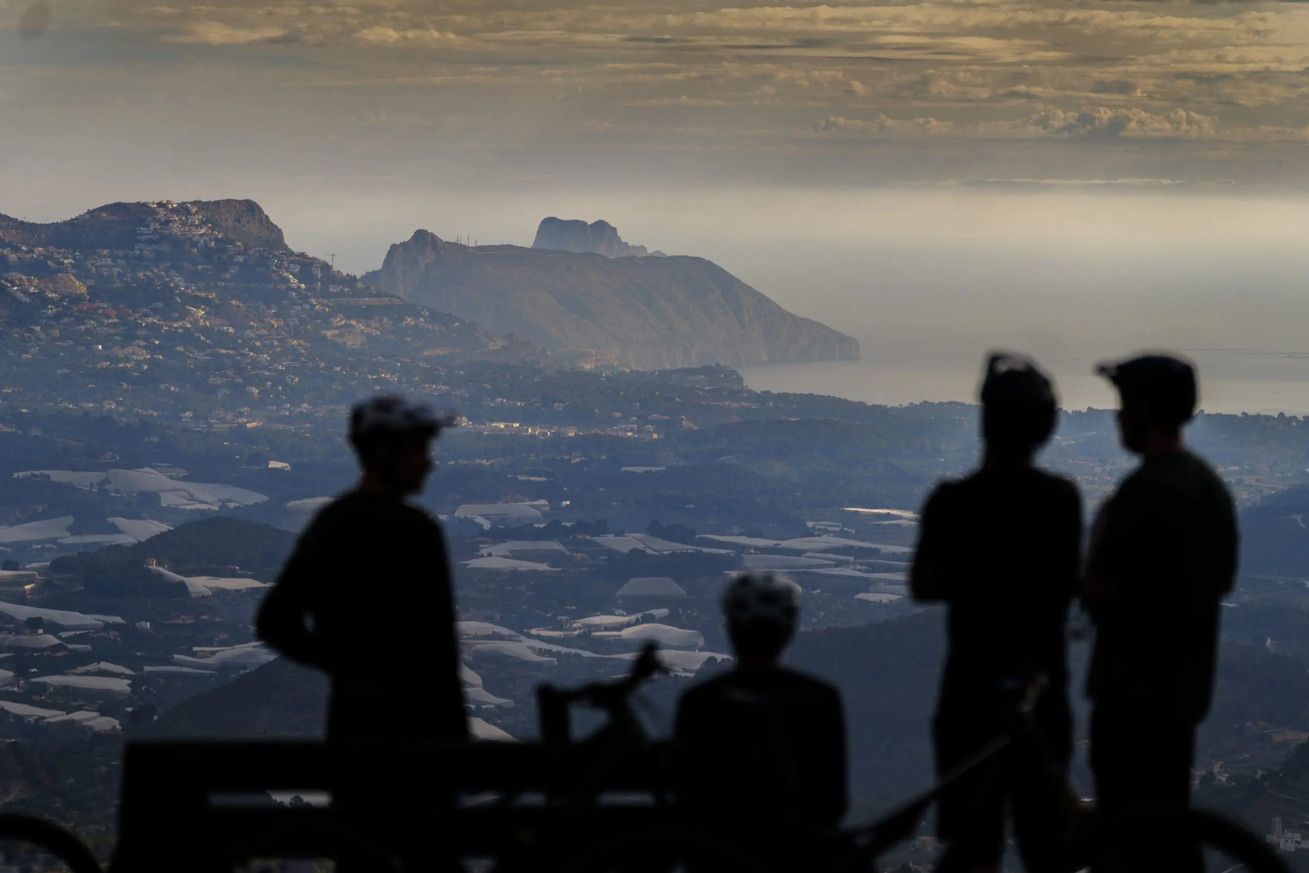 Mountain Bike Press Camp attendees overlook scenic view, organized by Mountain Bike Marketing Agency and Event Planner for logistical support. LOAM.