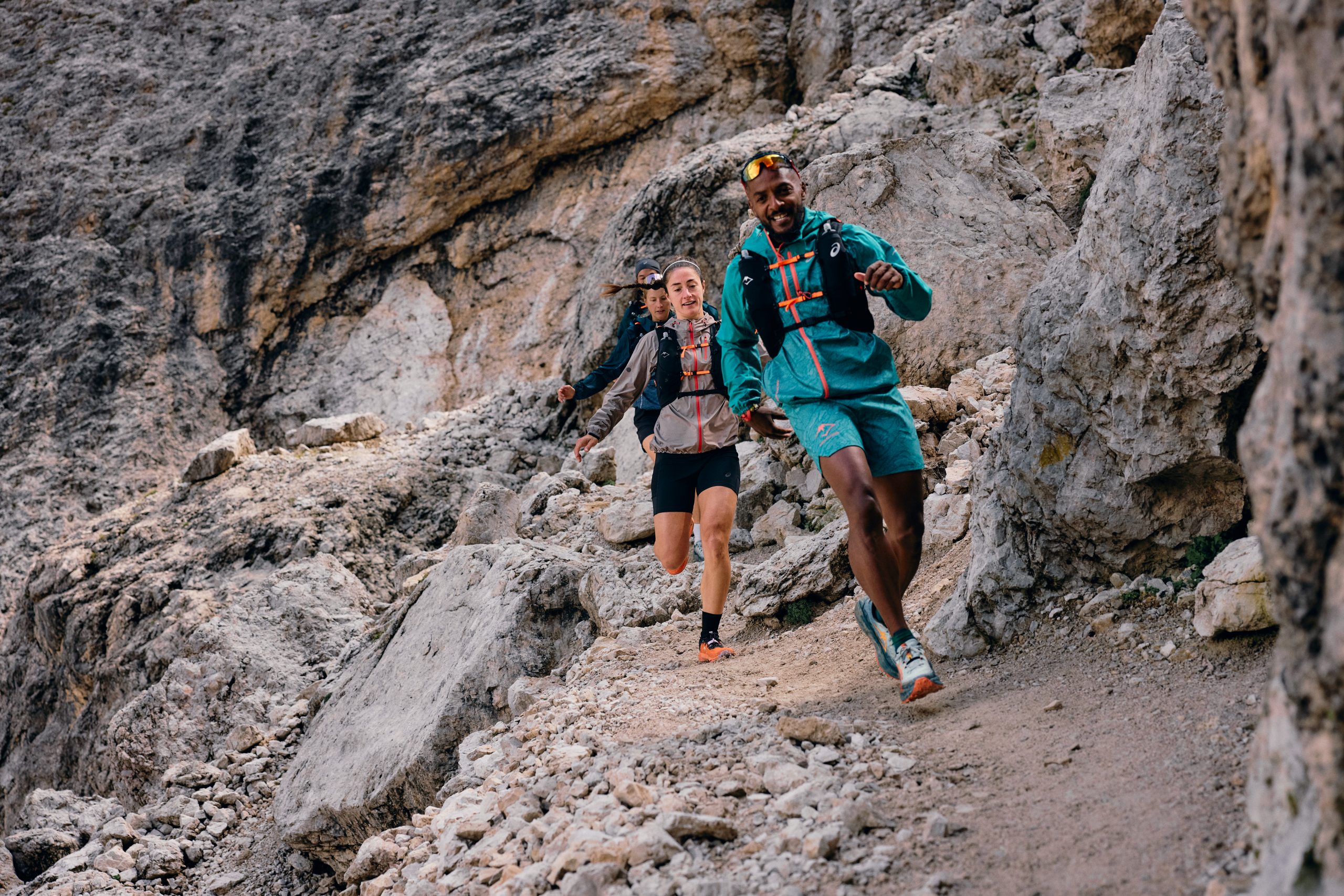 ASICS Trail Running in Dolomites, showcasing logistical support for mountain trail campaigns. Rugged terrain, ideal for content creation and planning. LOAM.